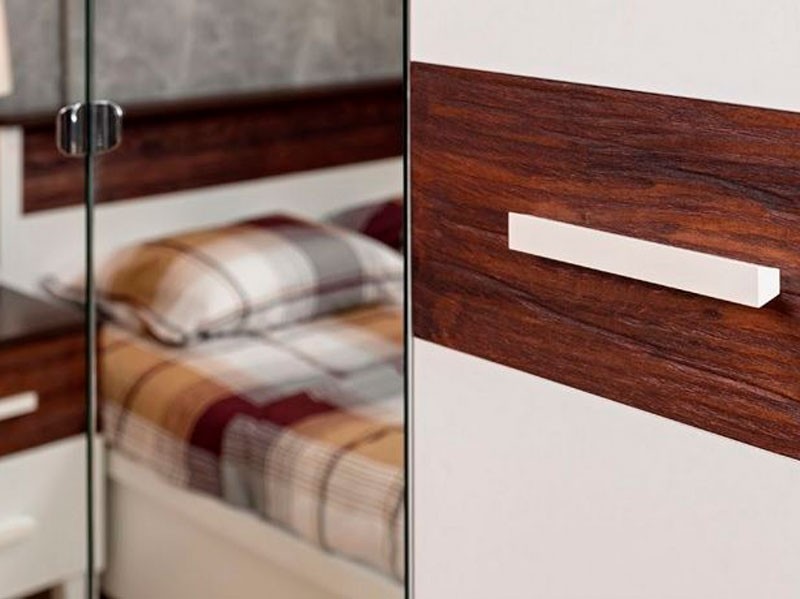 Распашной шкаф Шкаф 4 дв Норвуд