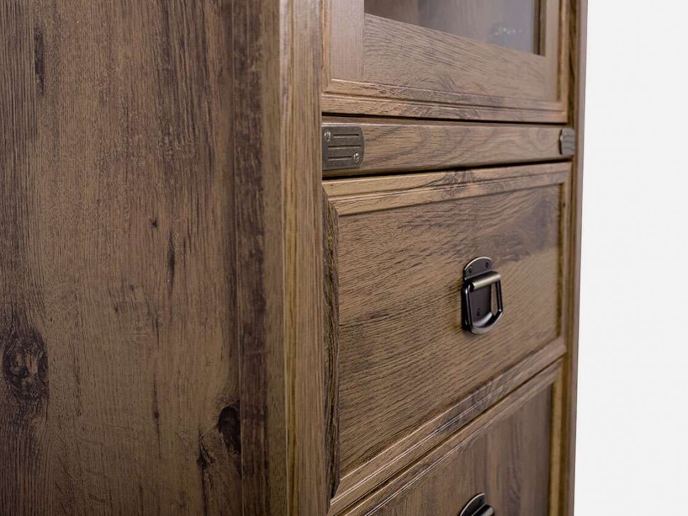 Шкаф-витрина Магеллан