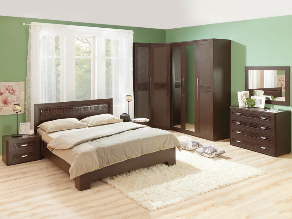 Настенное зеркало Парма