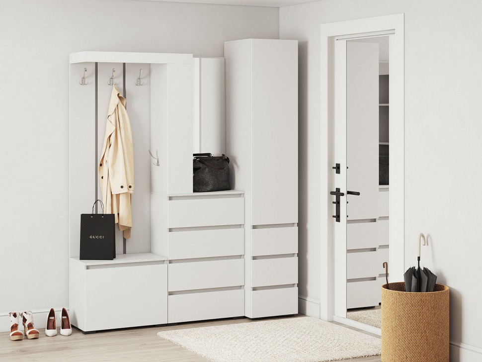 Прихожая Хелен с зеркалом